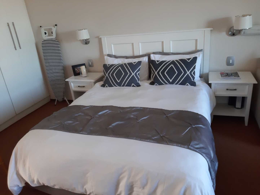 1 Bedroom Property for Sale in Humewood Eastern Cape